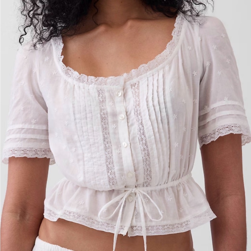 Gap White Lace Trim Peplum Top - Picture 3 of 8